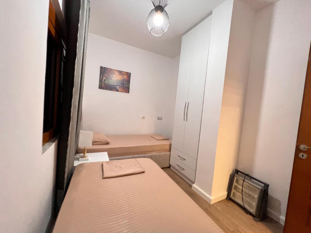Arteg Apartments Durres Exterior photo